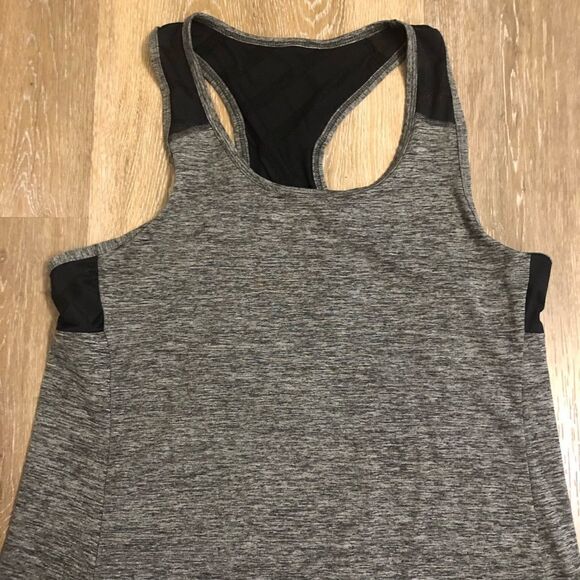 Champion women’s activewear athletic gray cross back workout tank size M/L - Picture 5 of 11